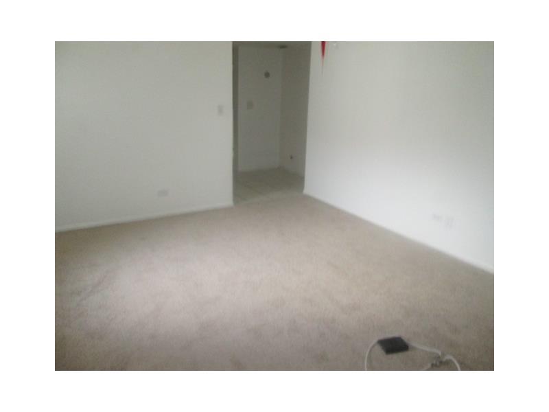 INTERNATIONAL VILLAGE - Residential