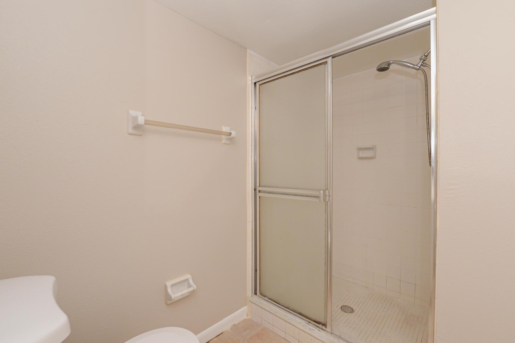 MIDPORT PLACE II, A CONDO - Residential Lease