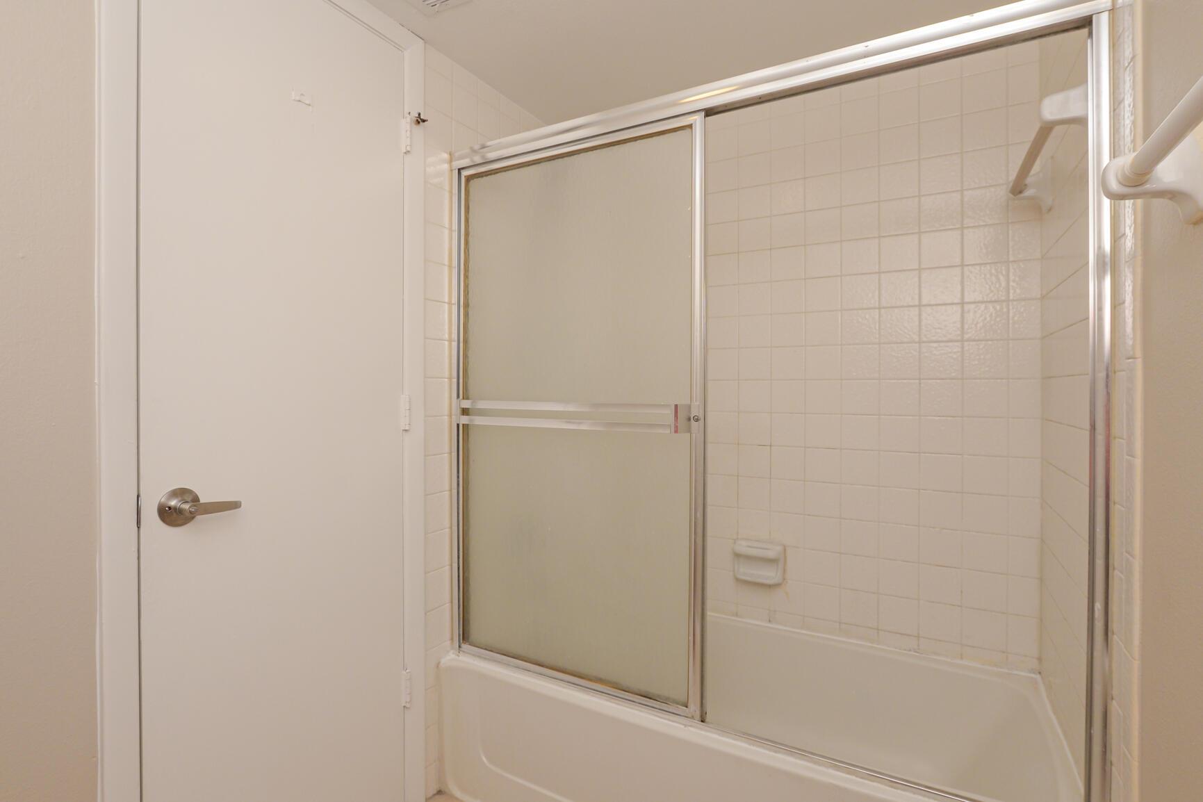 MIDPORT PLACE II, A CONDO - Residential Lease