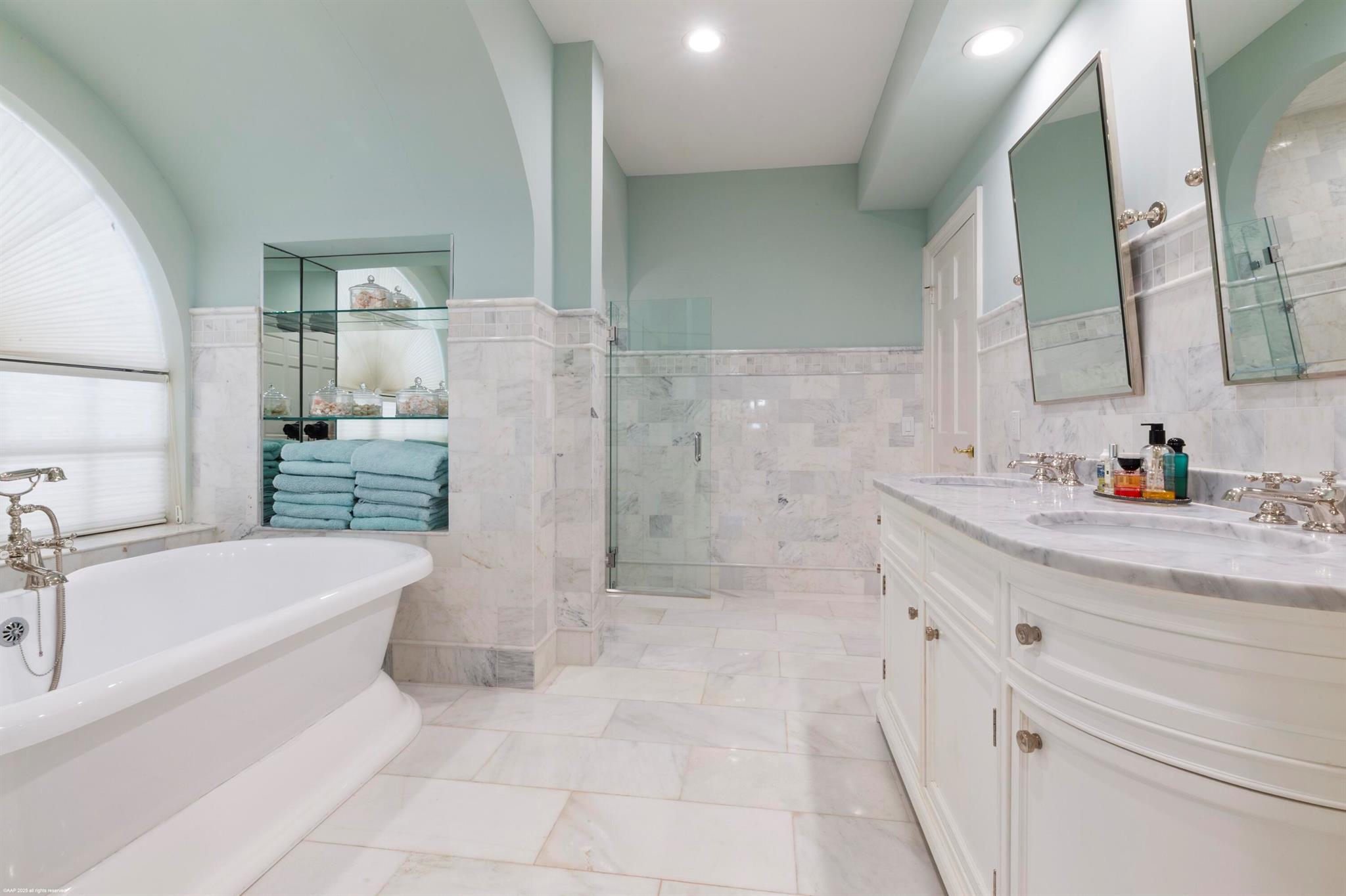 Golf Brook / BROOKSIDE 2 - Residential