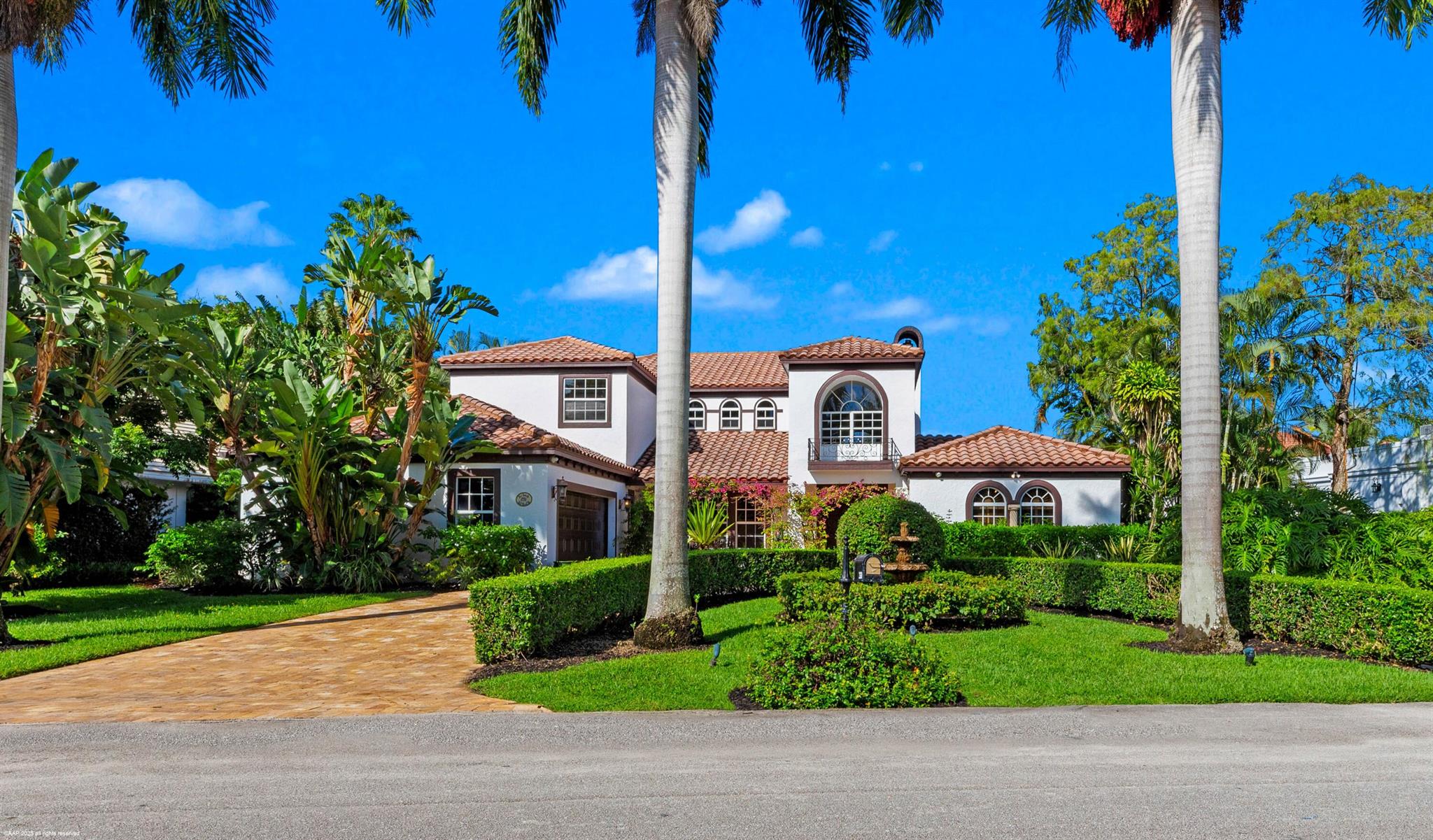 Golf Brook / BROOKSIDE 2 - Residential