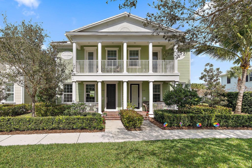 Photo of 1237 Dakota Drive, Jupiter, FL 33458 (MLS # R11107083)