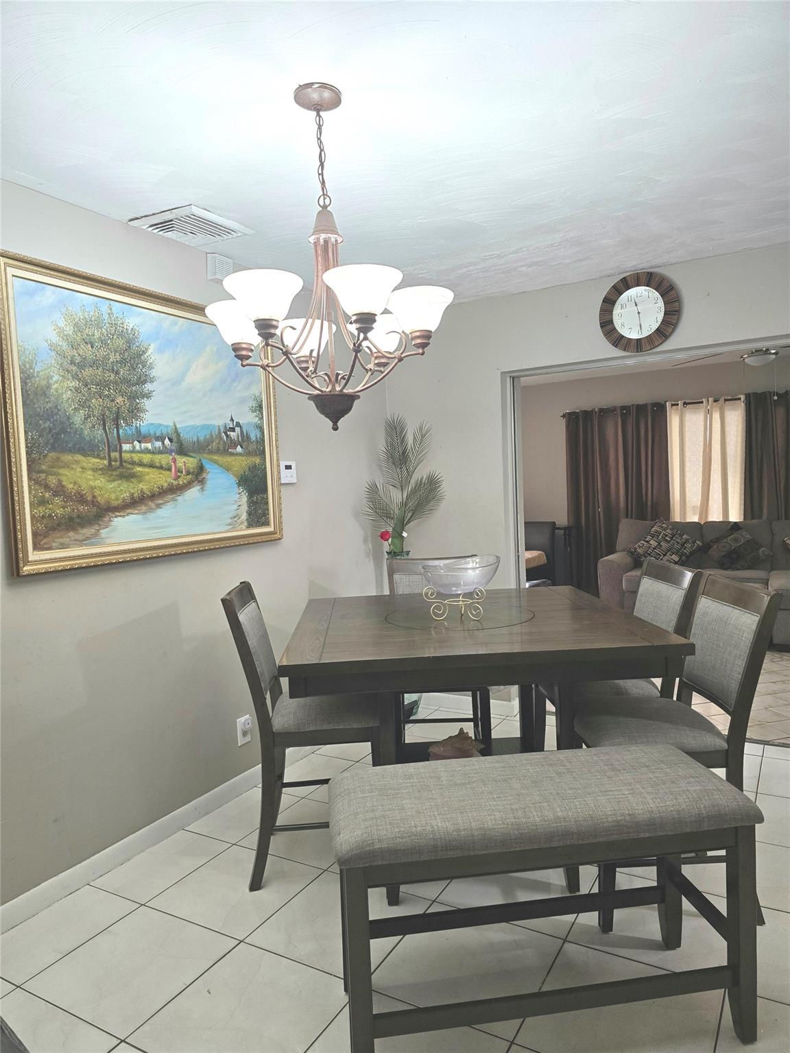 HOLLYWOOD - Residential