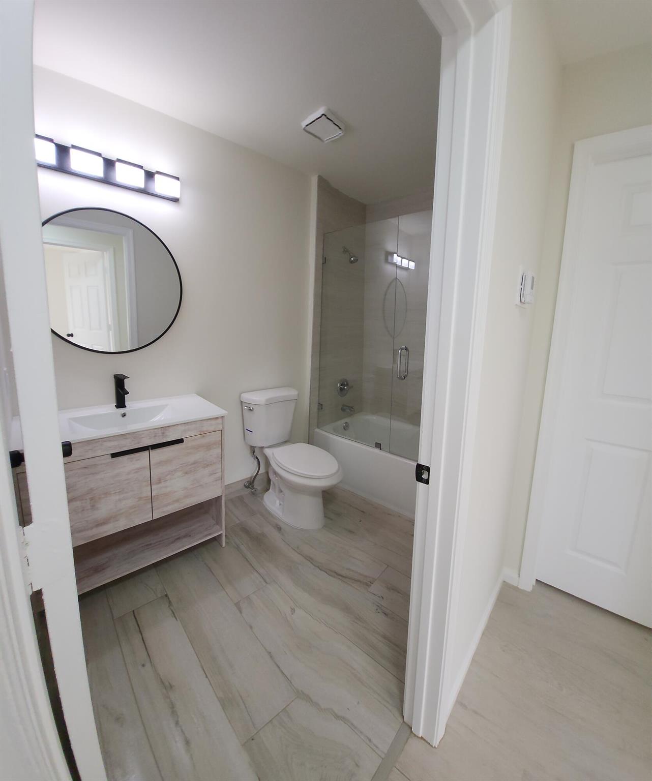 WELLINGTON TR 43 - Residential