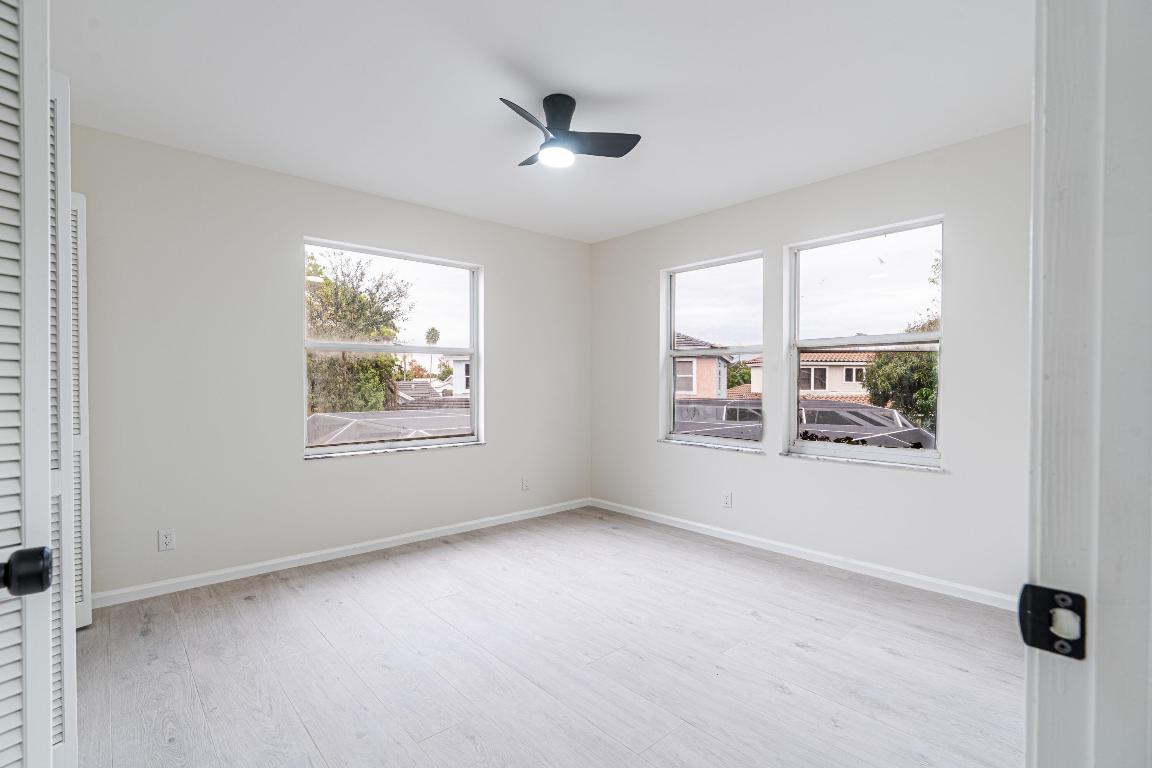 WELLINGTON TR 43 - Residential