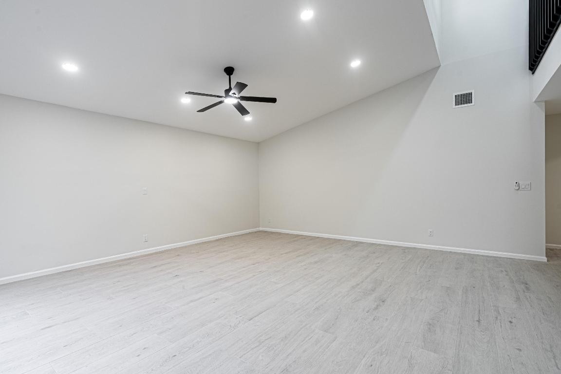 WELLINGTON TR 43 - Residential