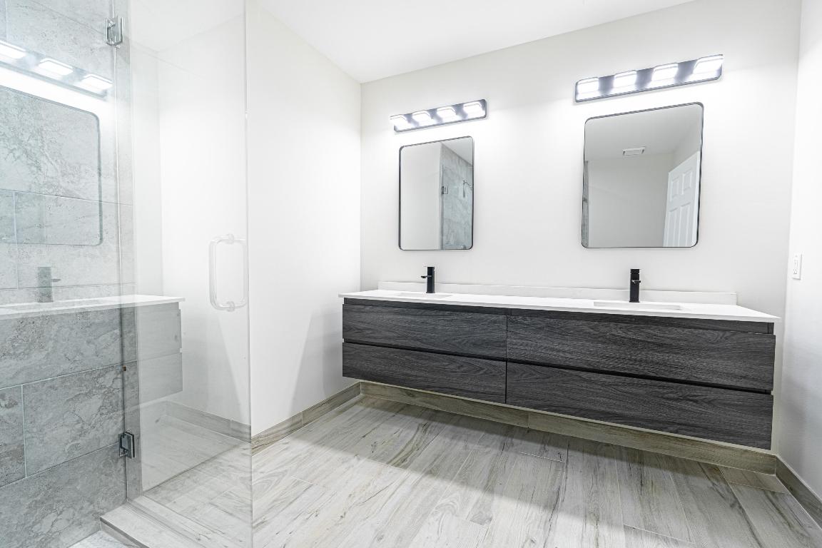 WELLINGTON TR 43 - Residential