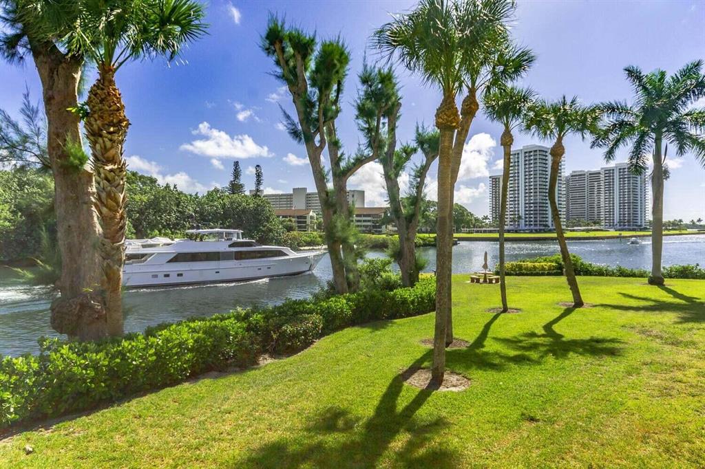 Marina Bay - Residential