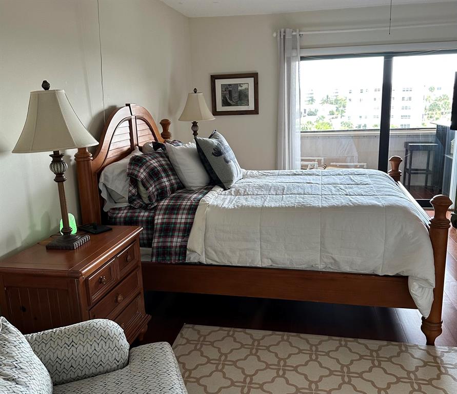 Marina Bay - Residential