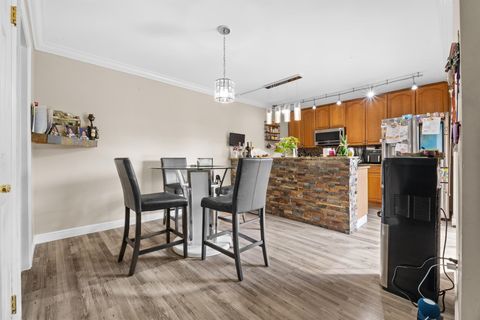 953 Springdale Circle 95 Palm Springs FL 33461