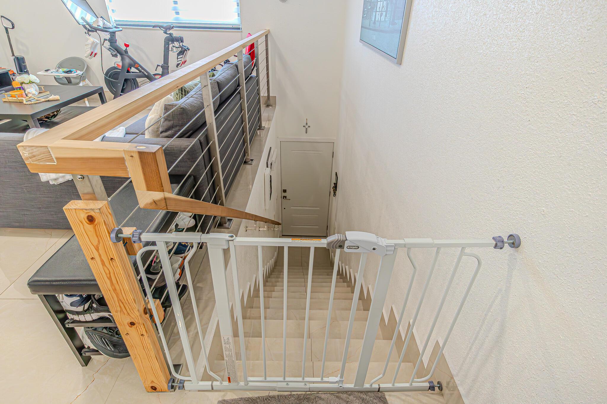 EL PRADO XI CONDO - Residential Lease