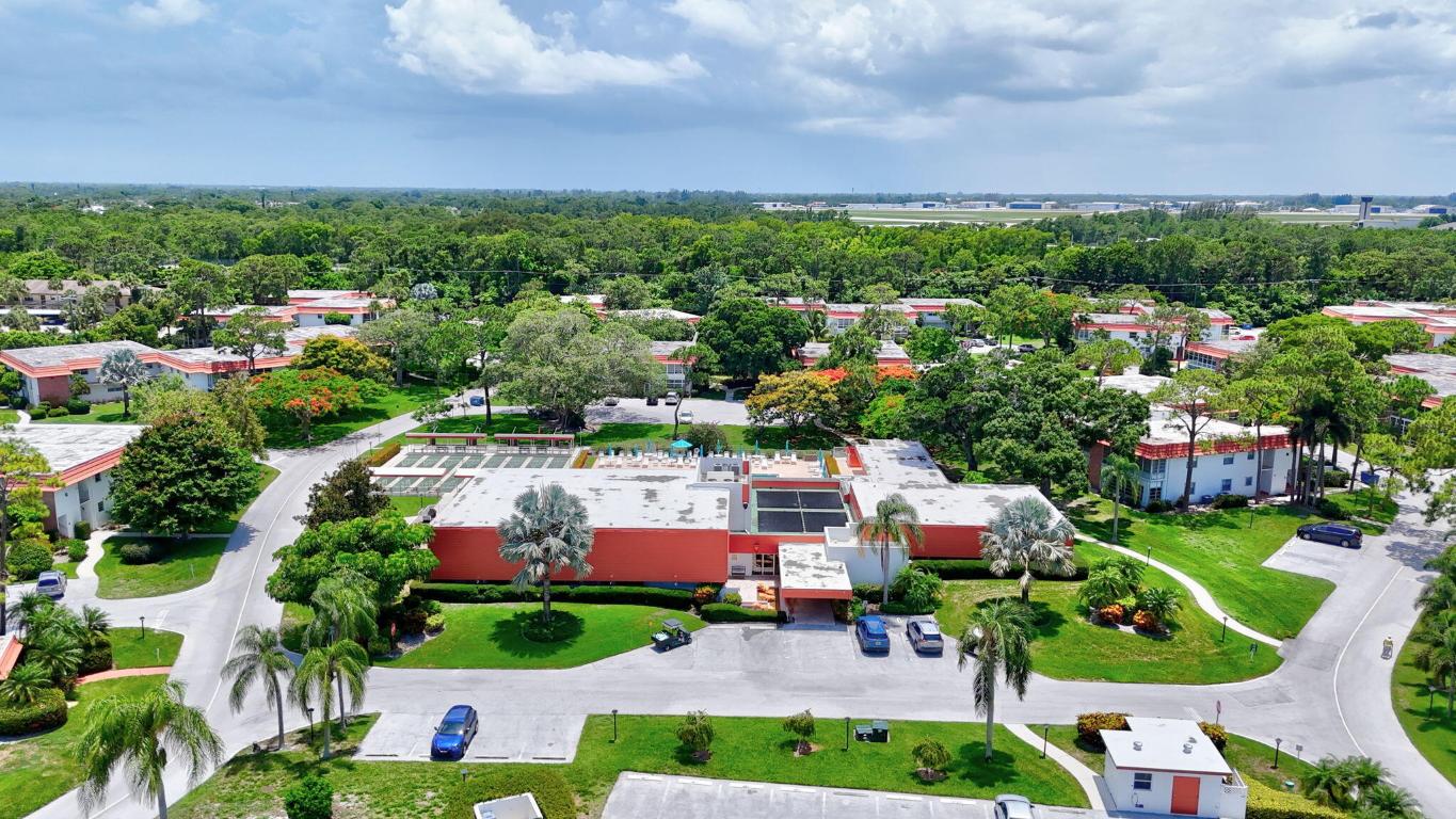 VISTA PINES CONDO - Residential