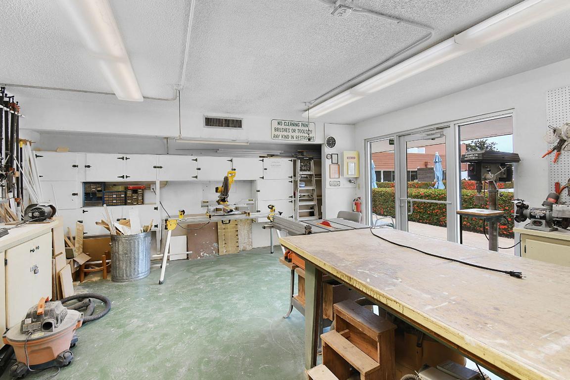 VISTA PINES CONDO - Residential