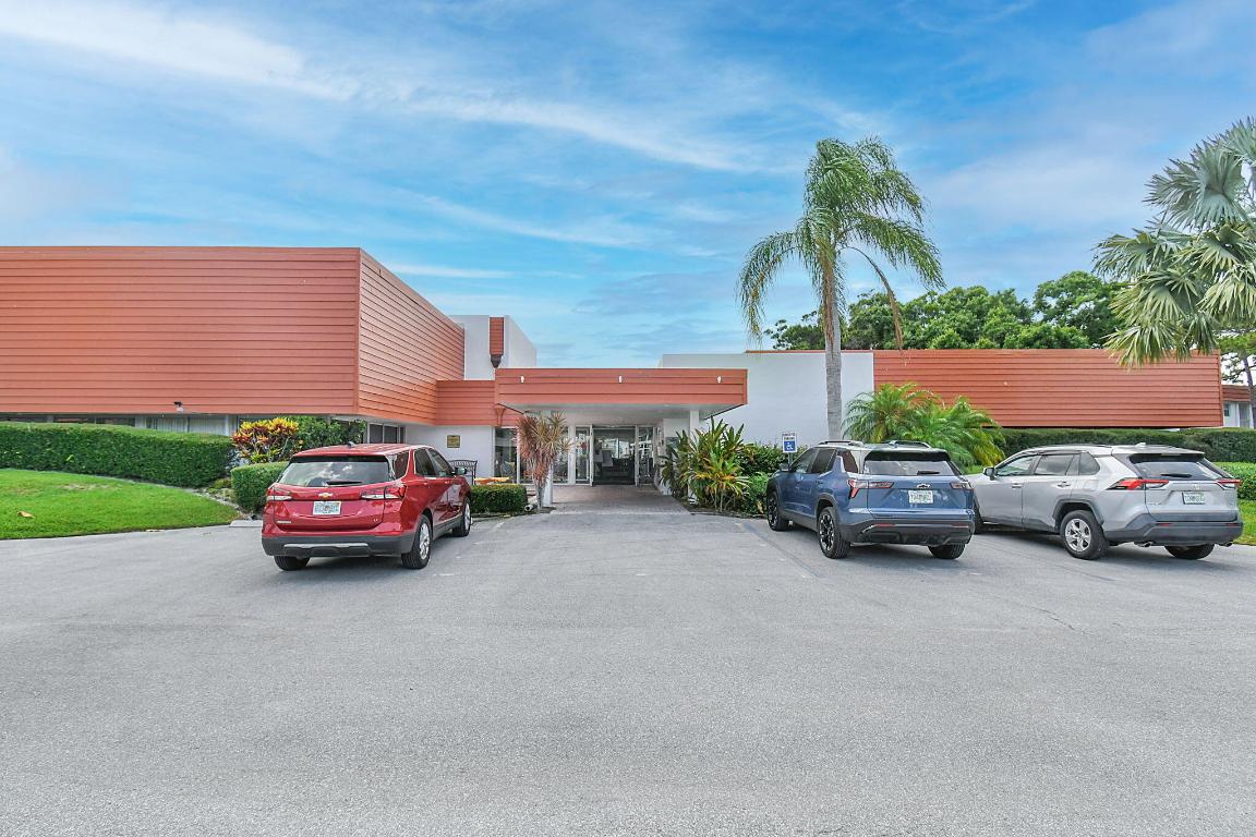 VISTA PINES CONDO - Residential