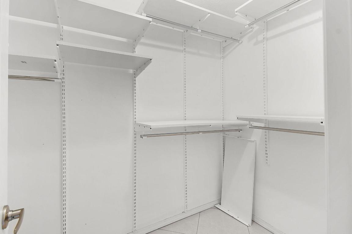 VISTA PINES CONDO - Residential