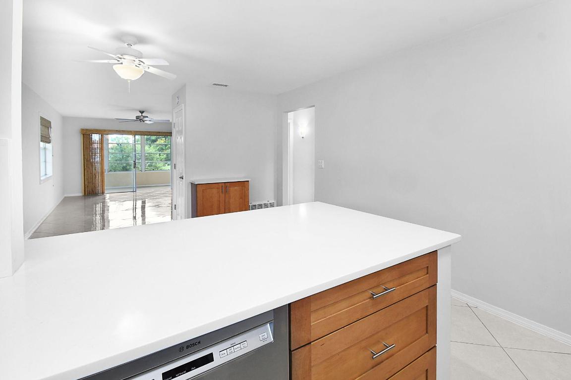 VISTA PINES CONDO - Residential