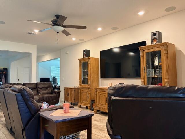 PORT ST LUCIE SECTION 15 - Residential