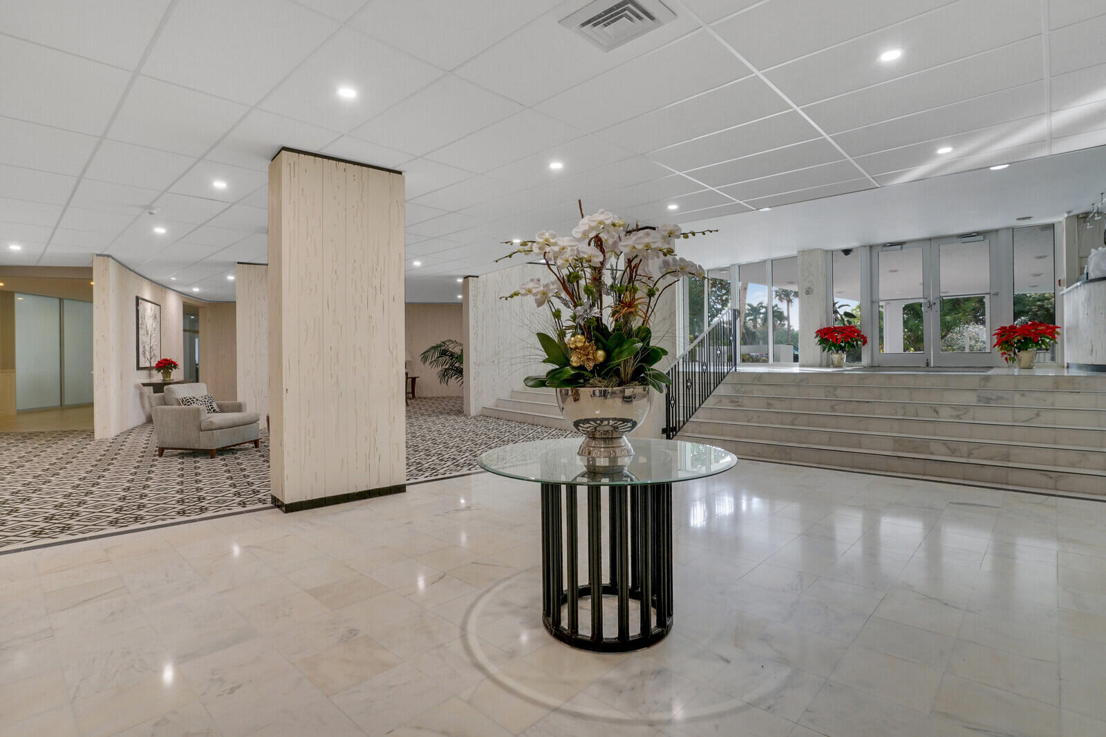 TWENTY TWO NINETY FIVE SOUTH OCEAN BLVD - Residential