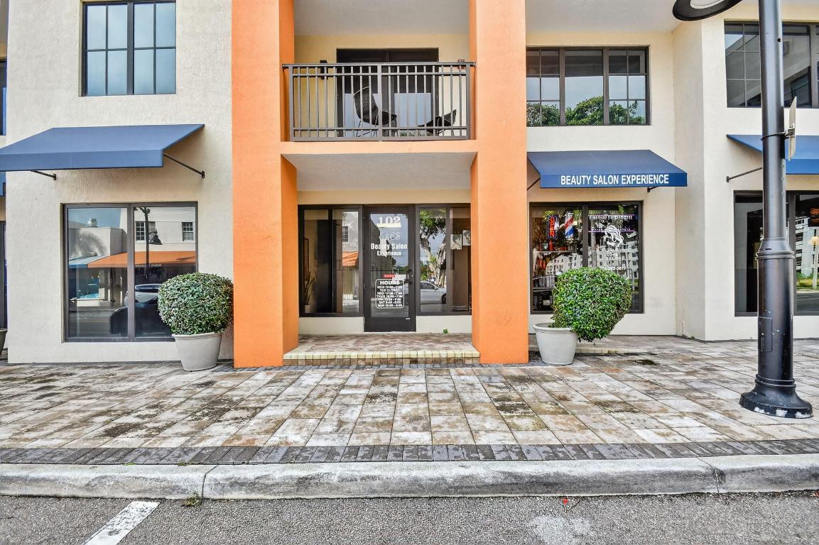 510 E Ocean Avenue 102