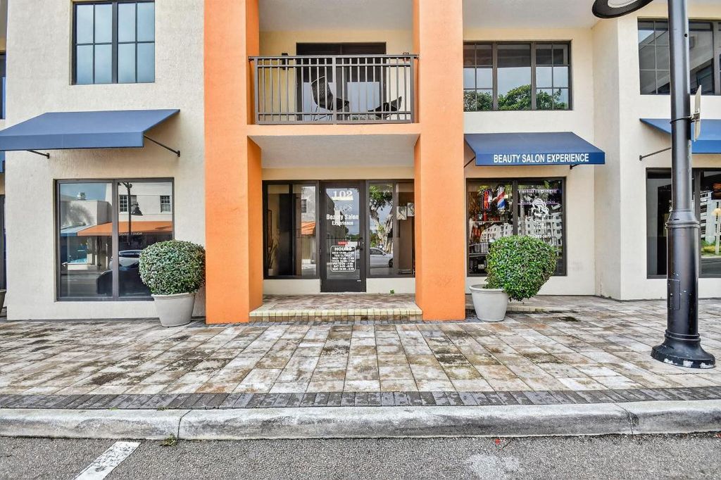 Photo of 510 E Ocean Avenue #102, Boynton Beach, FL 33435 (MLS # R11152654)