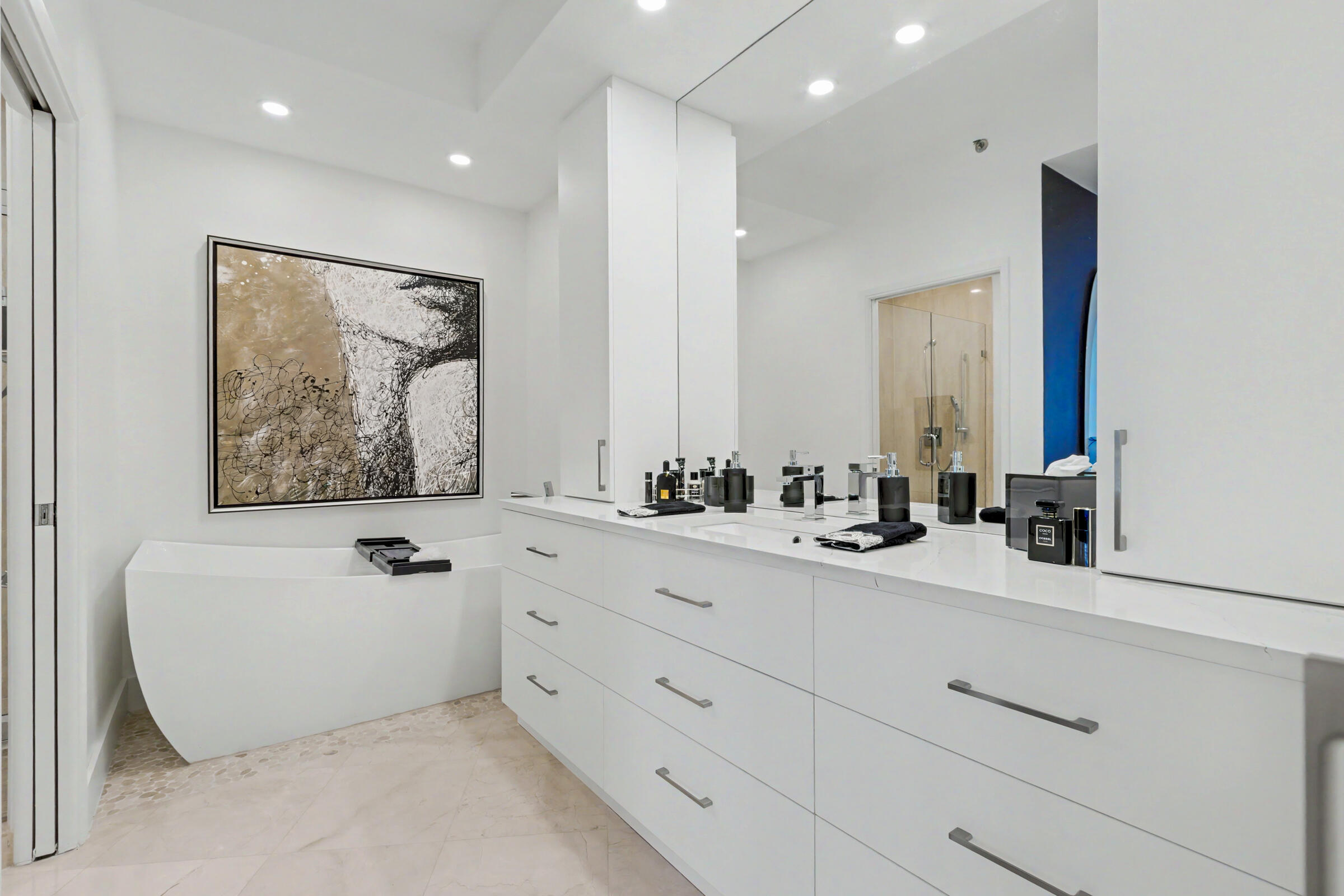 MYSTIC POINTE CONDO NO ONE - Residential