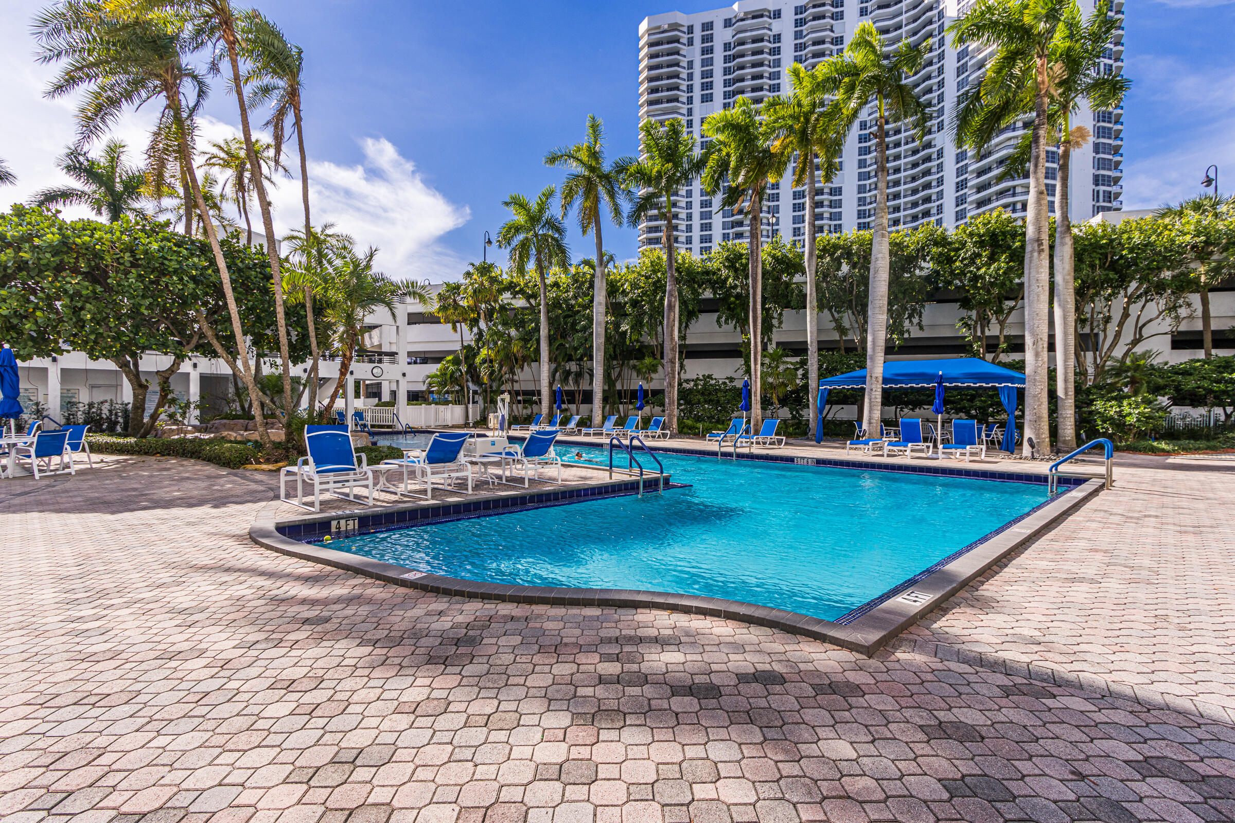 MYSTIC POINTE CONDO NO ONE - Residential