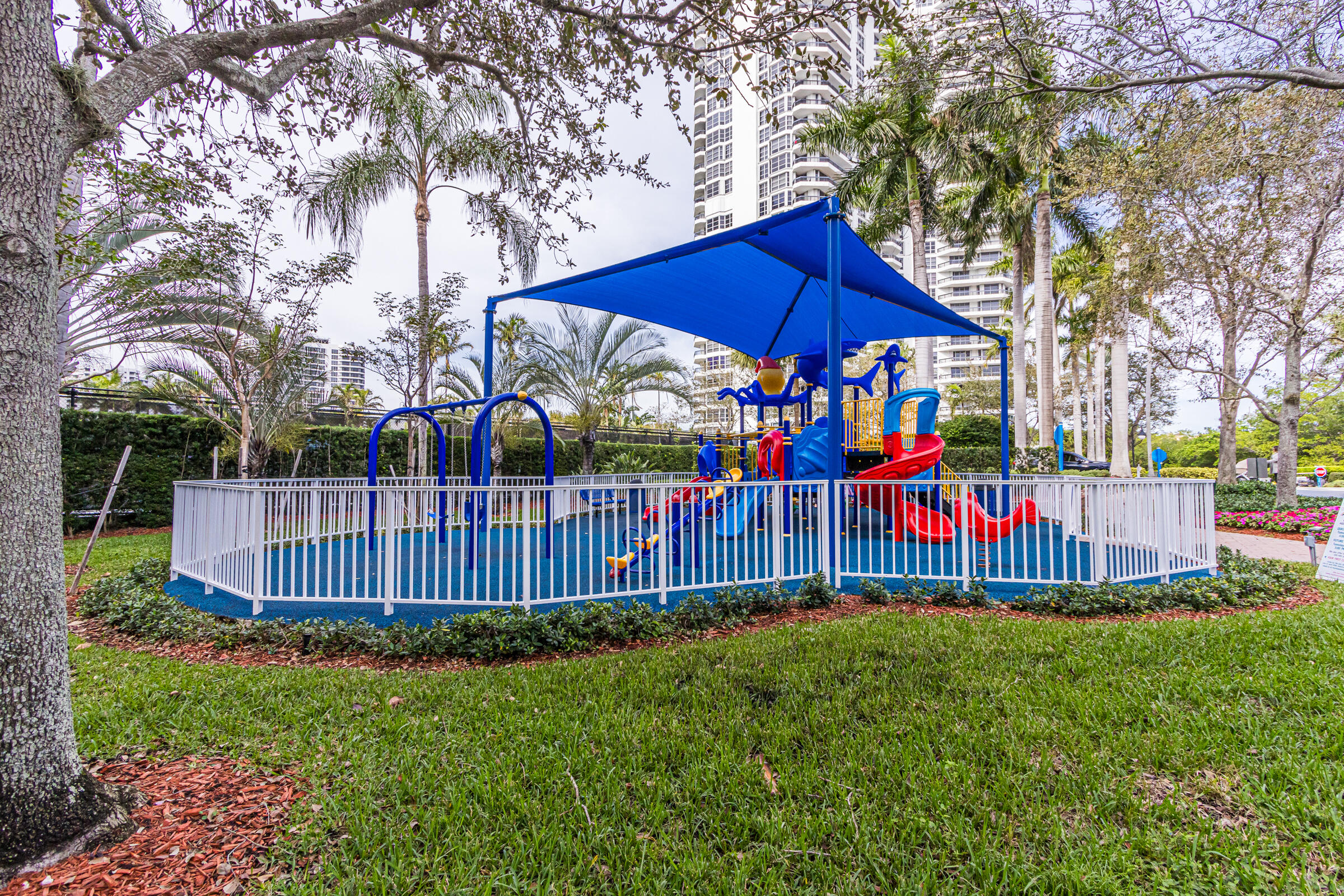 MYSTIC POINTE CONDO NO ONE - Residential