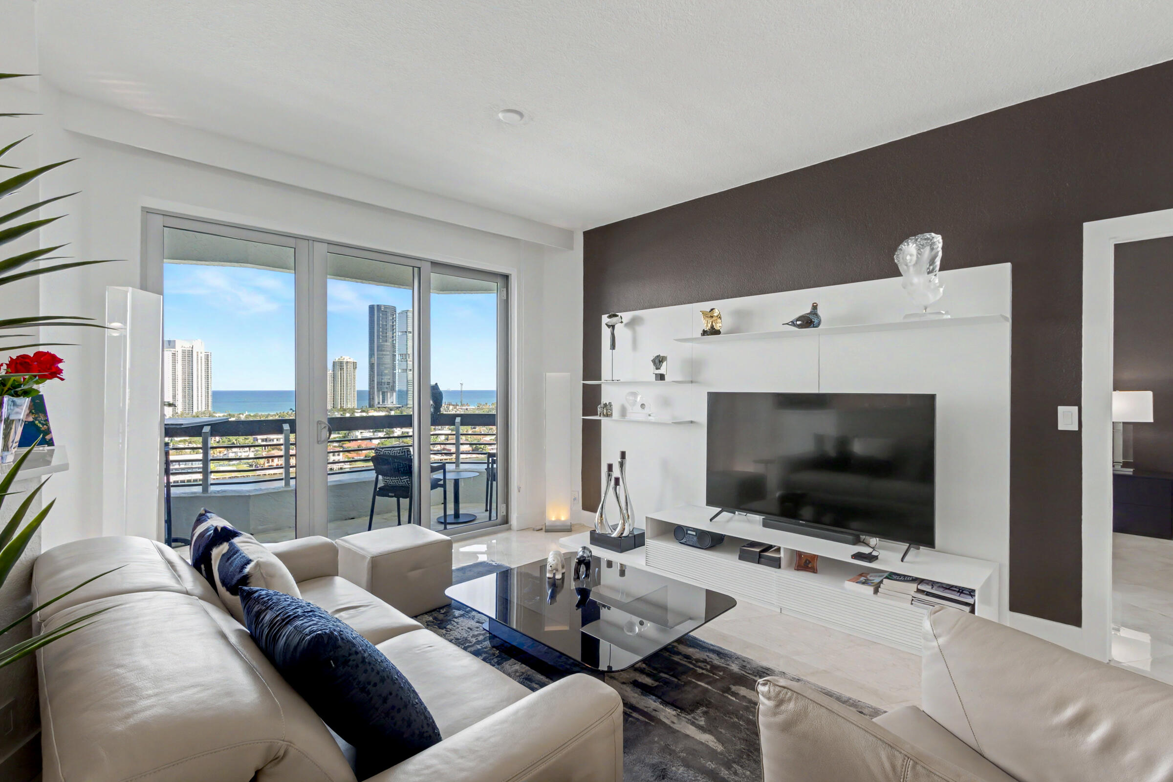 MYSTIC POINTE CONDO NO ONE - Residential