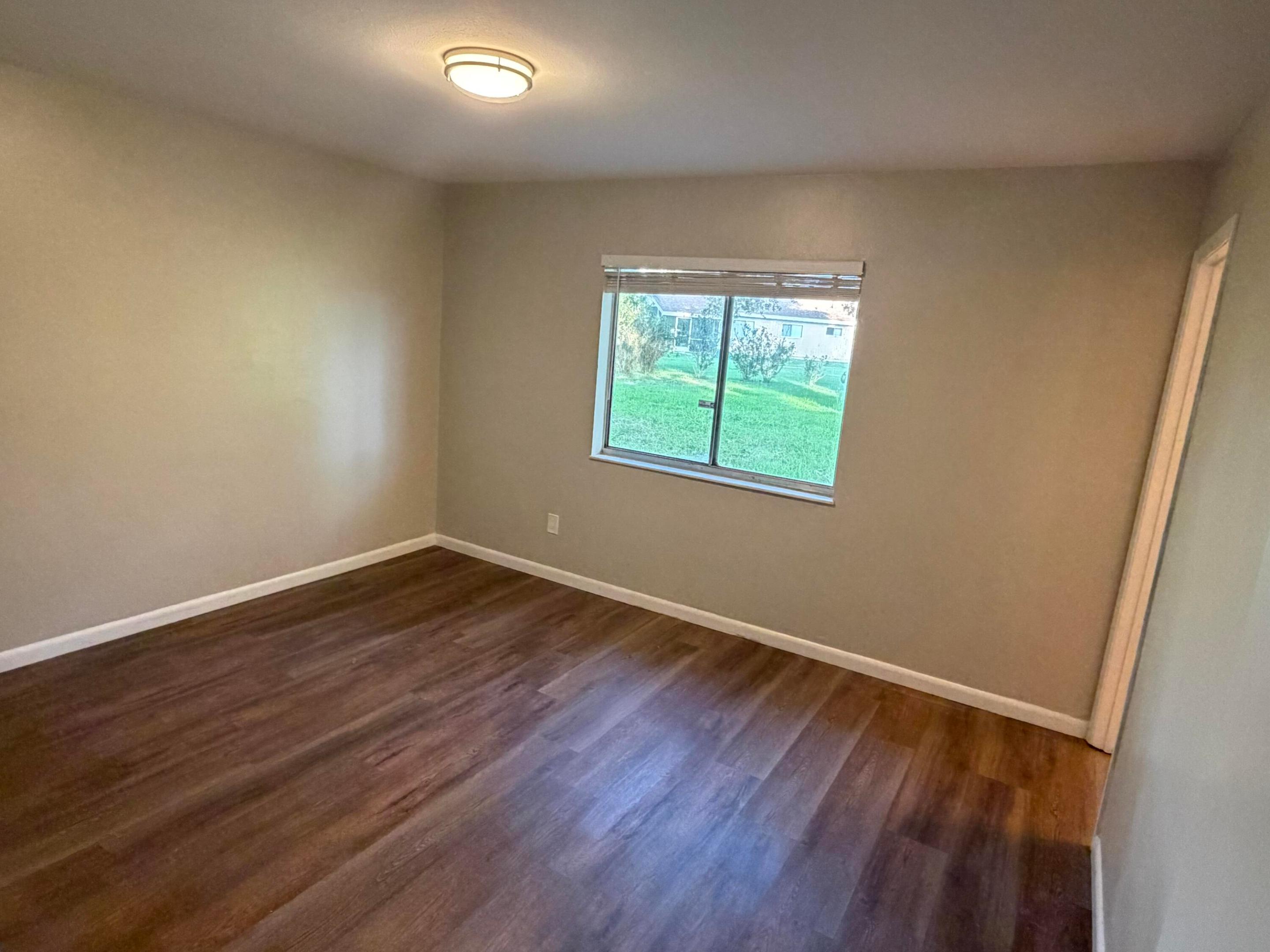 PORT ST LUCIE SECTION 42 1ST REPLAT - Residential