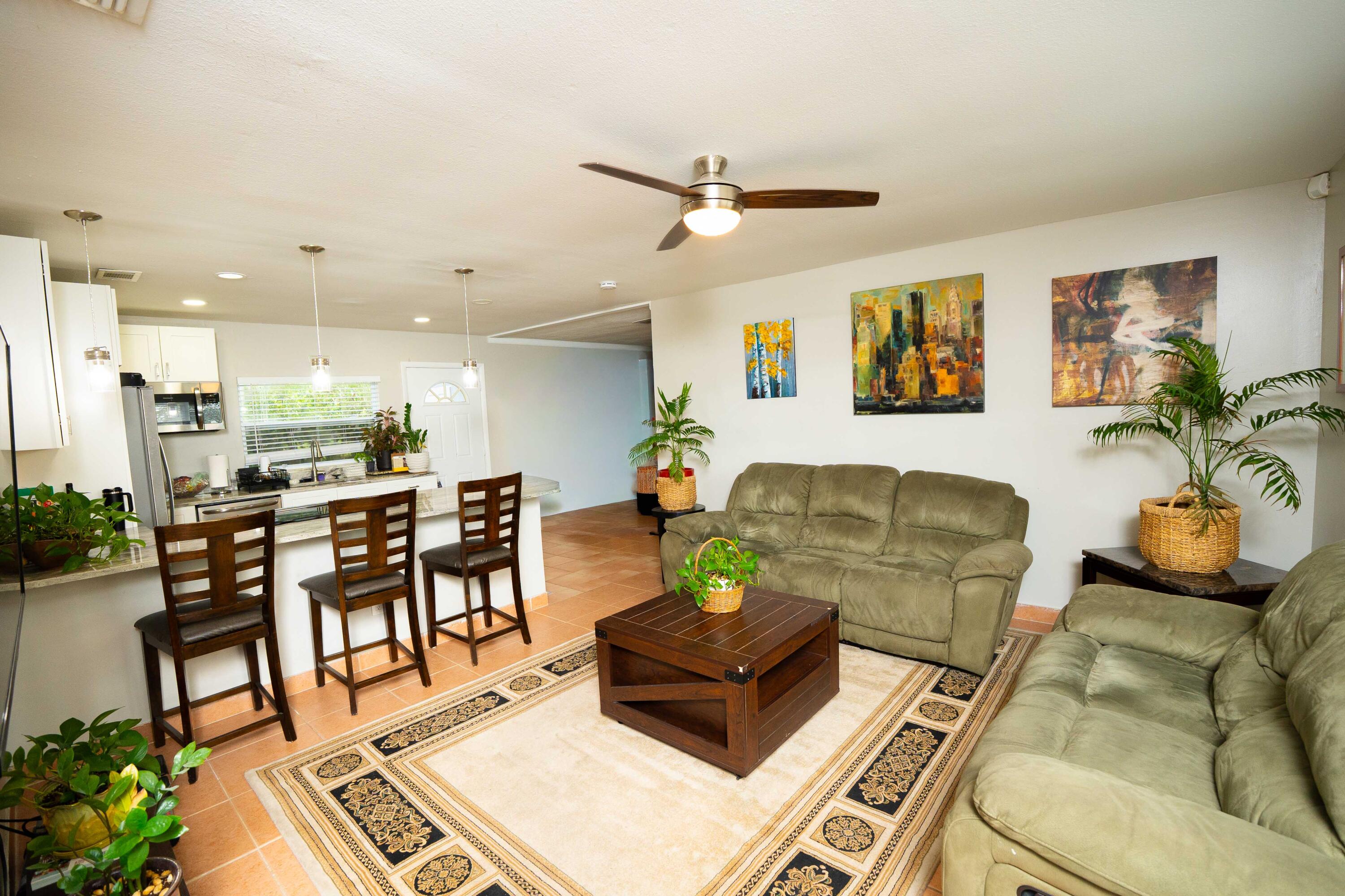 PORT ST LUCIE SECTION 42 1ST REPLAT - Residential