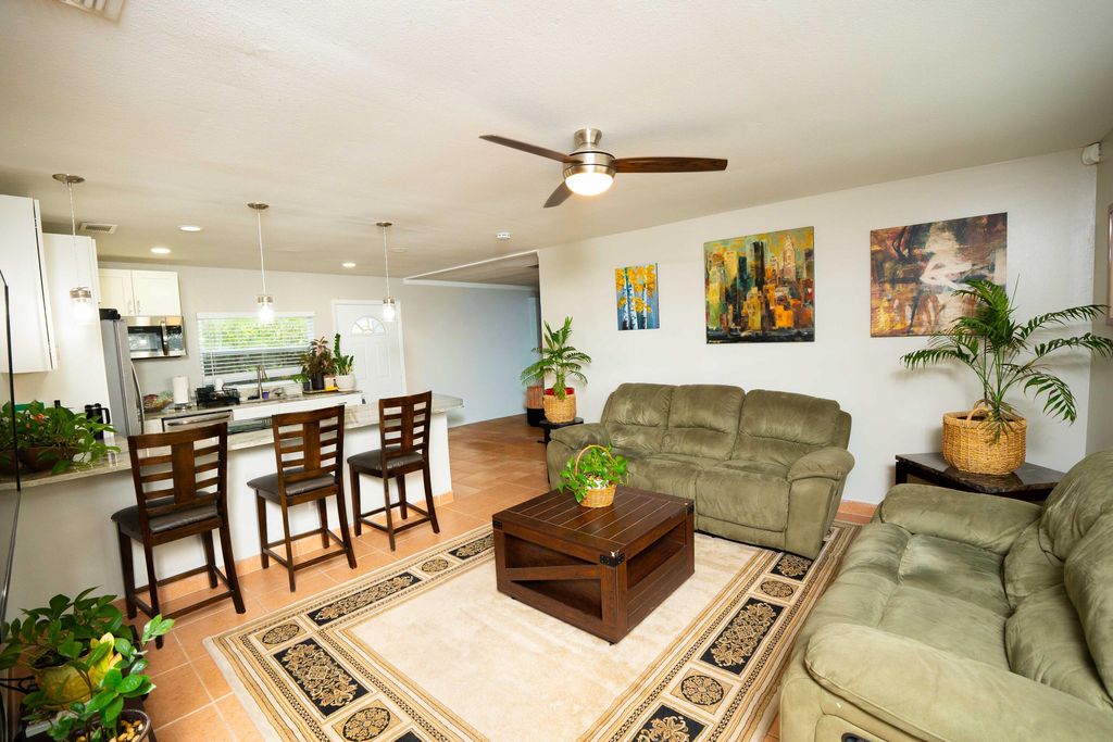 Photo of 402 SW Ruffner Court, Port Saint Lucie, FL 34953 (MLS # B26013512)