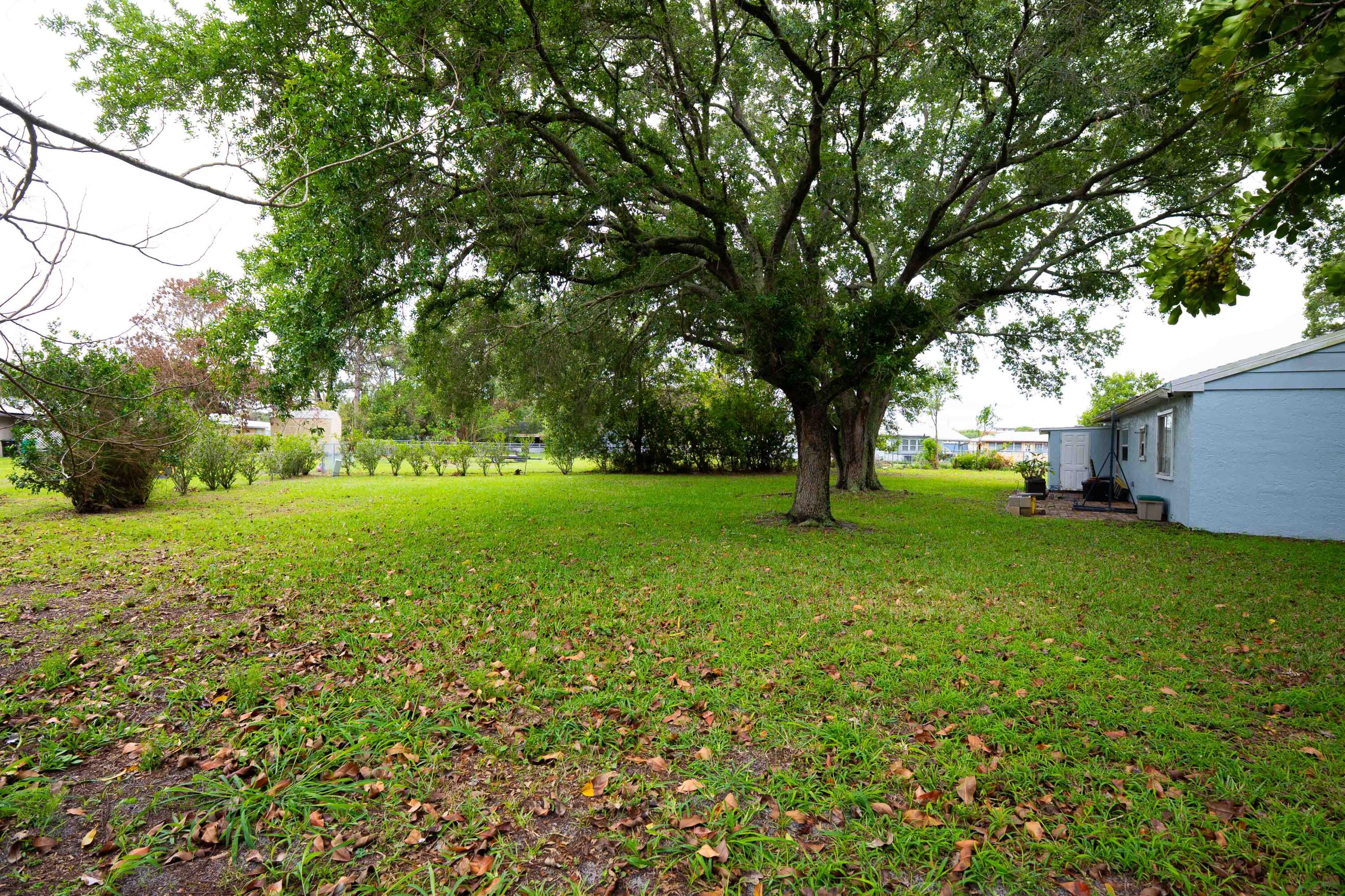 PORT ST LUCIE SECTION 42 1ST REPLAT - Residential