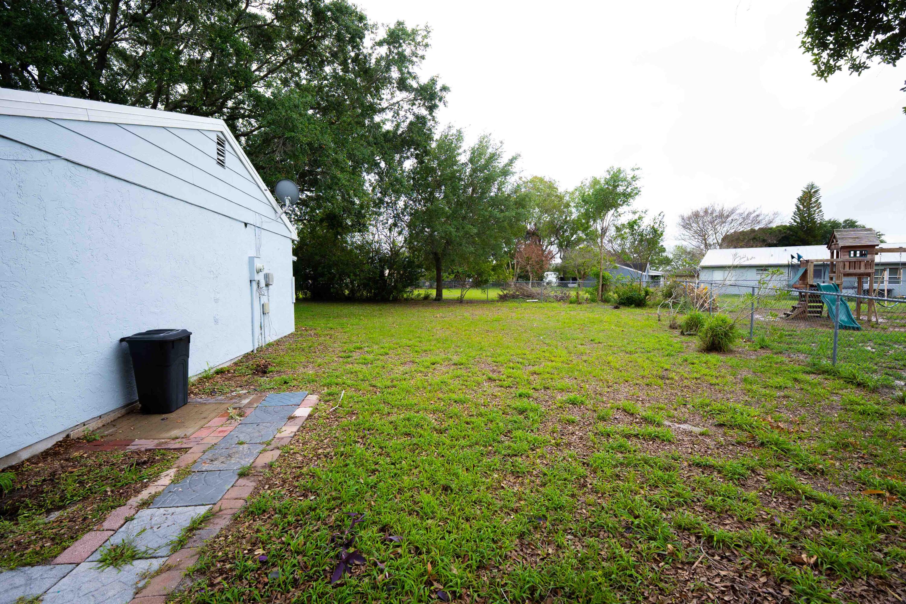 PORT ST LUCIE SECTION 42 1ST REPLAT - Residential