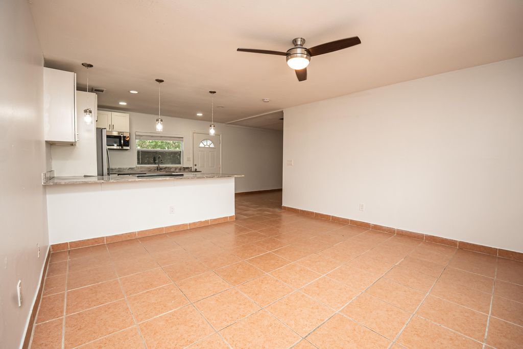 Photo of 402 SW Ruffner Court, Port Saint Lucie, FL 34953 (MLS # B26013512)