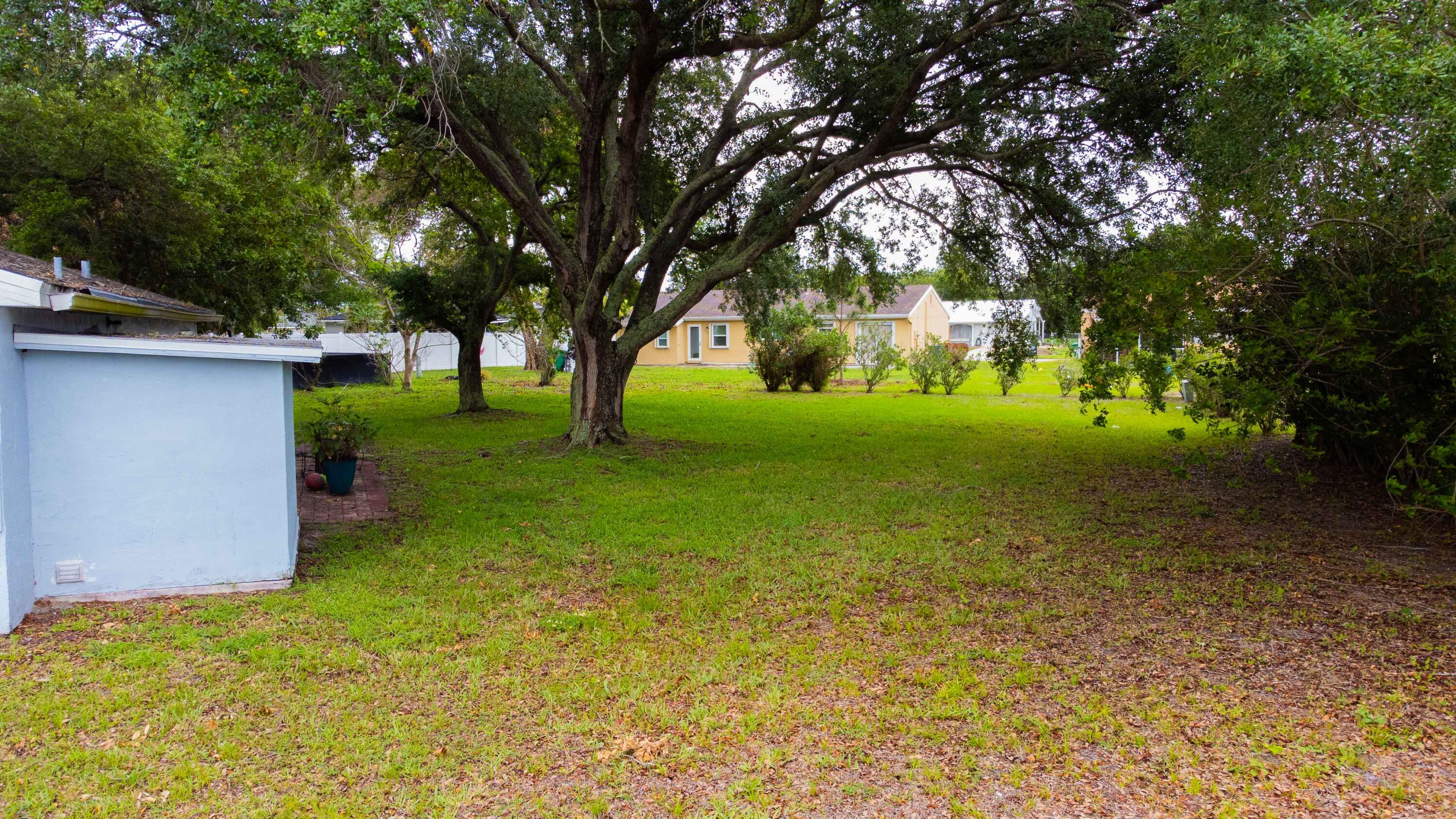 PORT ST LUCIE SECTION 42 1ST REPLAT - Residential