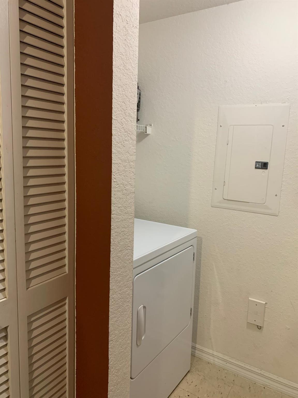 CYPRESS POINTE AT CORAL S - Residential