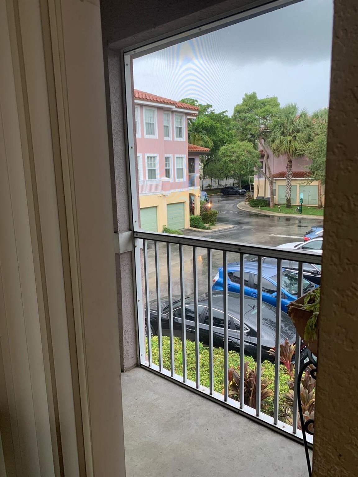 CYPRESS POINTE AT CORAL S - Residential