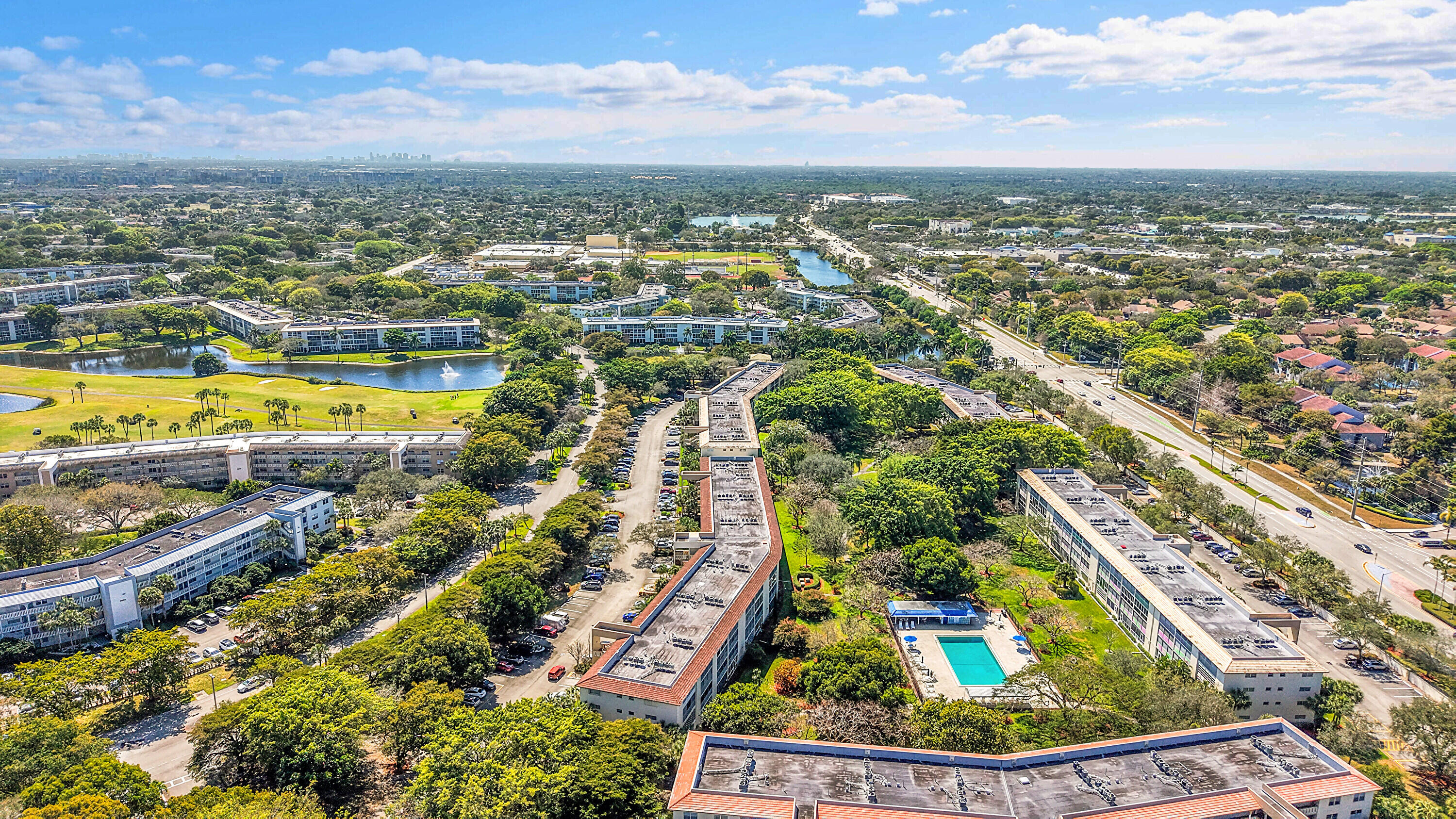 WYNMOOR VILLAGE - Residential