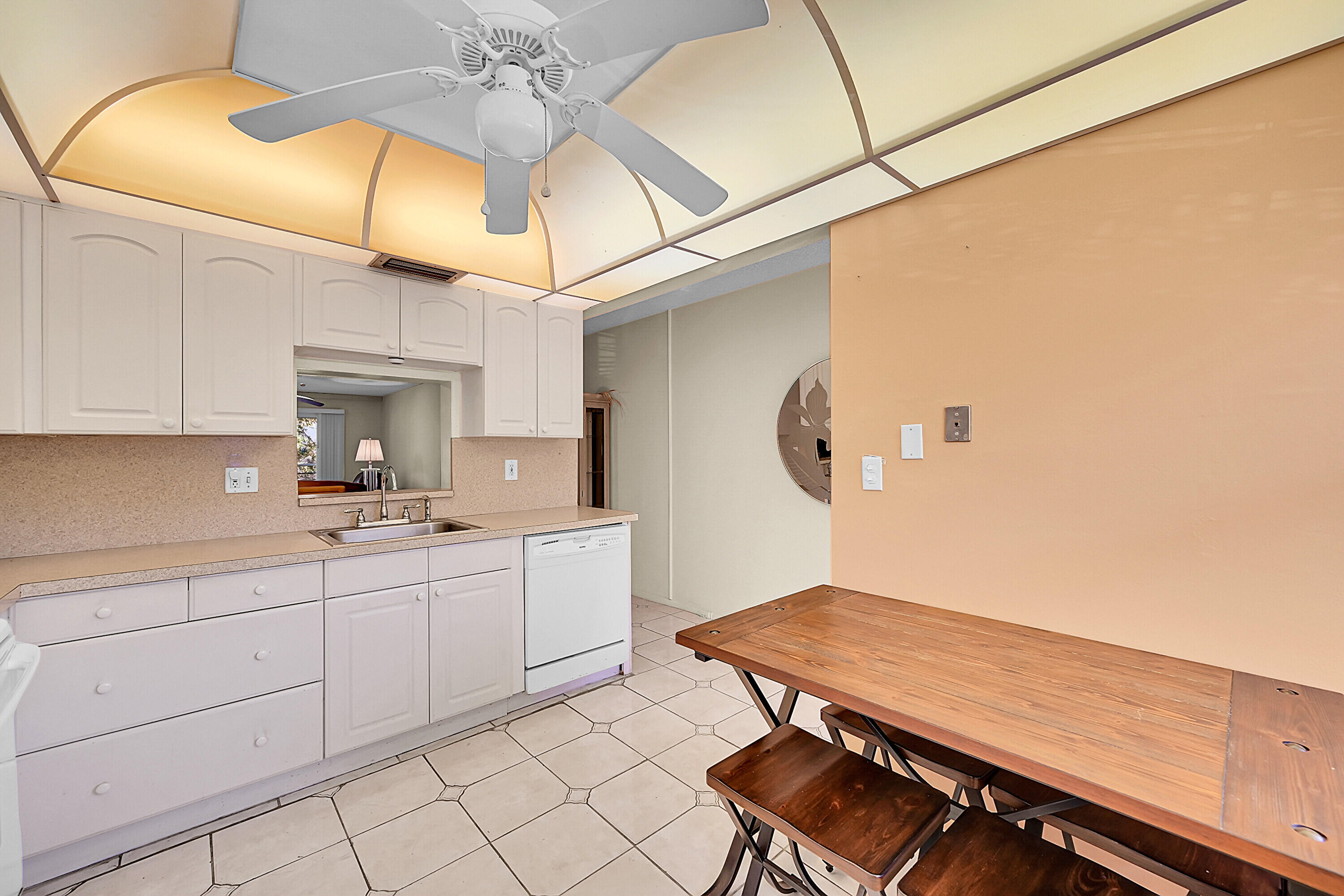 WYNMOOR VILLAGE - Residential