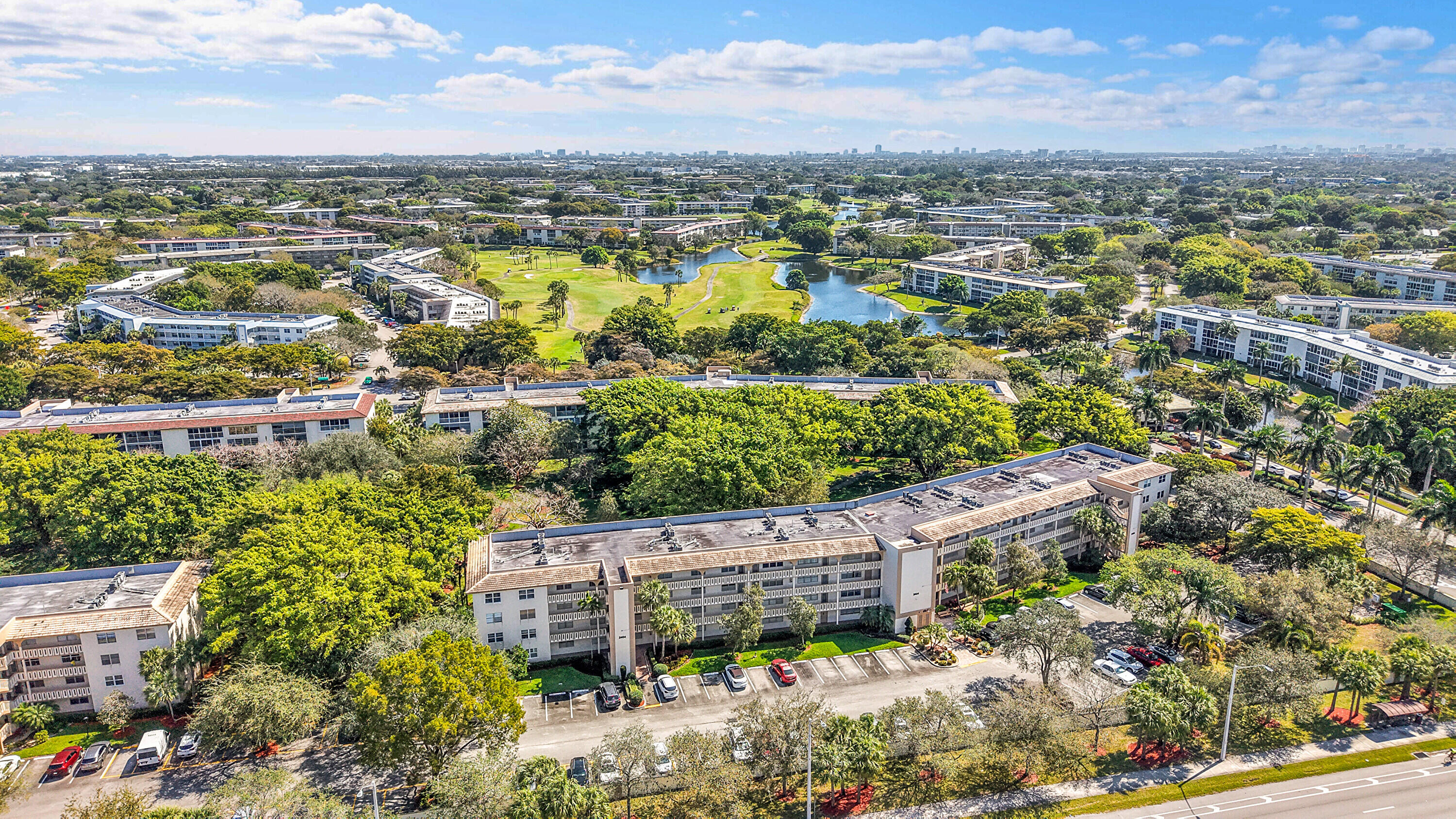 WYNMOOR VILLAGE - Residential