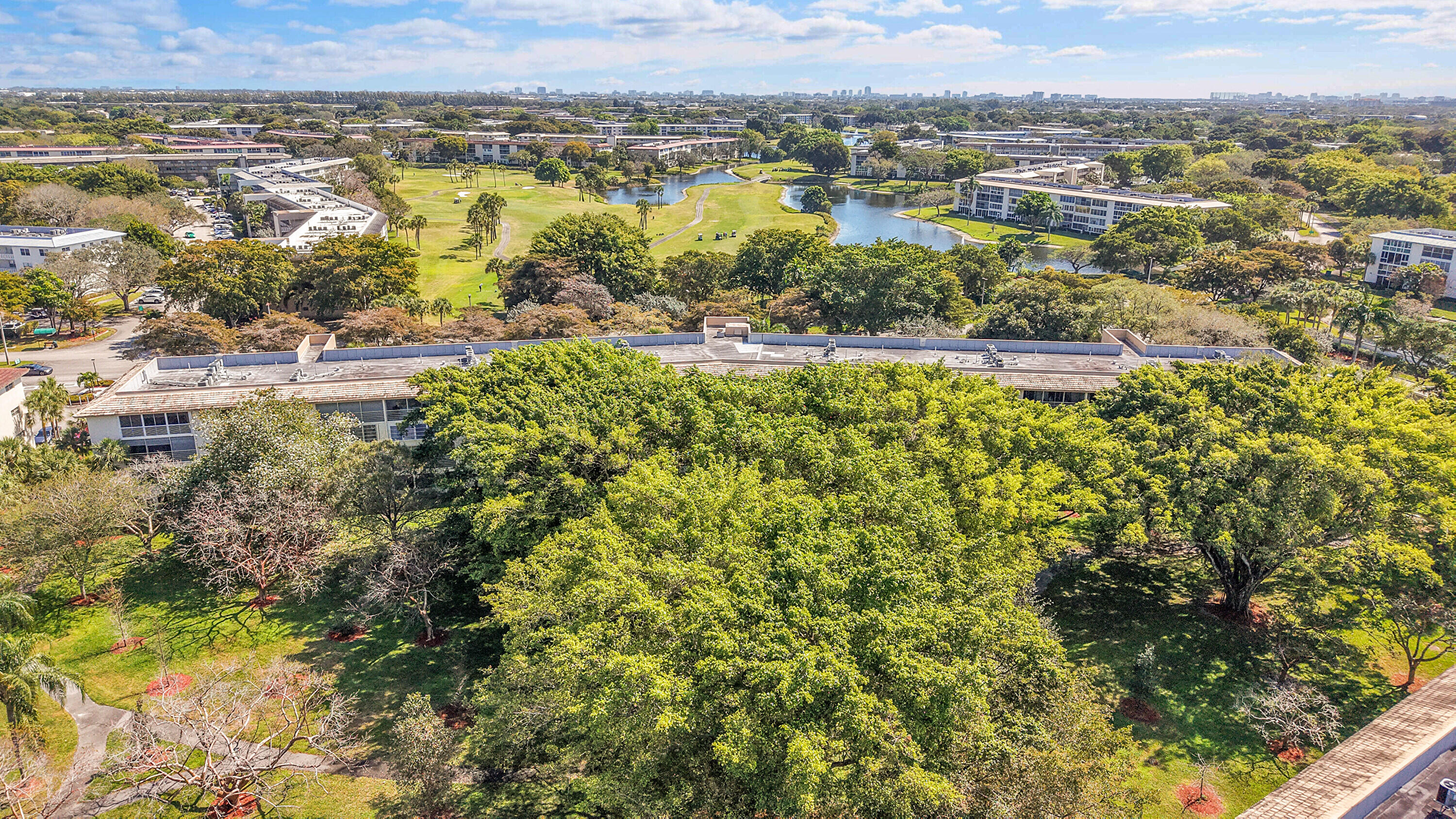 WYNMOOR VILLAGE - Residential