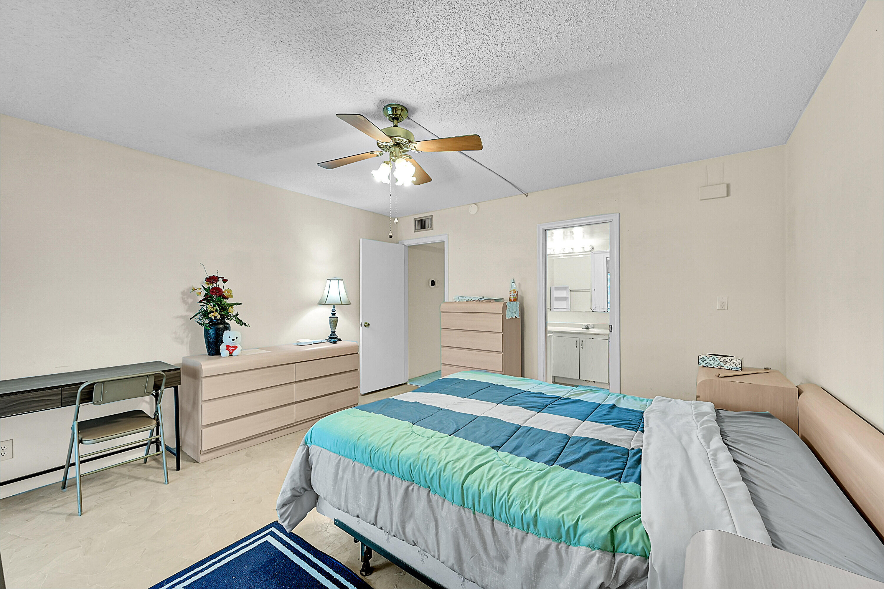 WYNMOOR VILLAGE - Residential