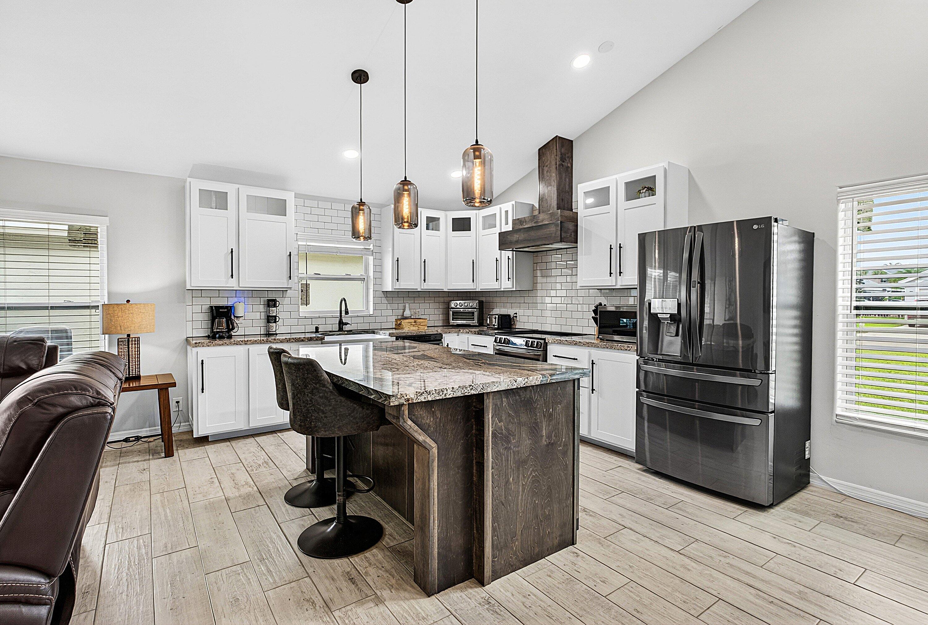 PINE RIDGE AT DELRAY BEACH - Residential