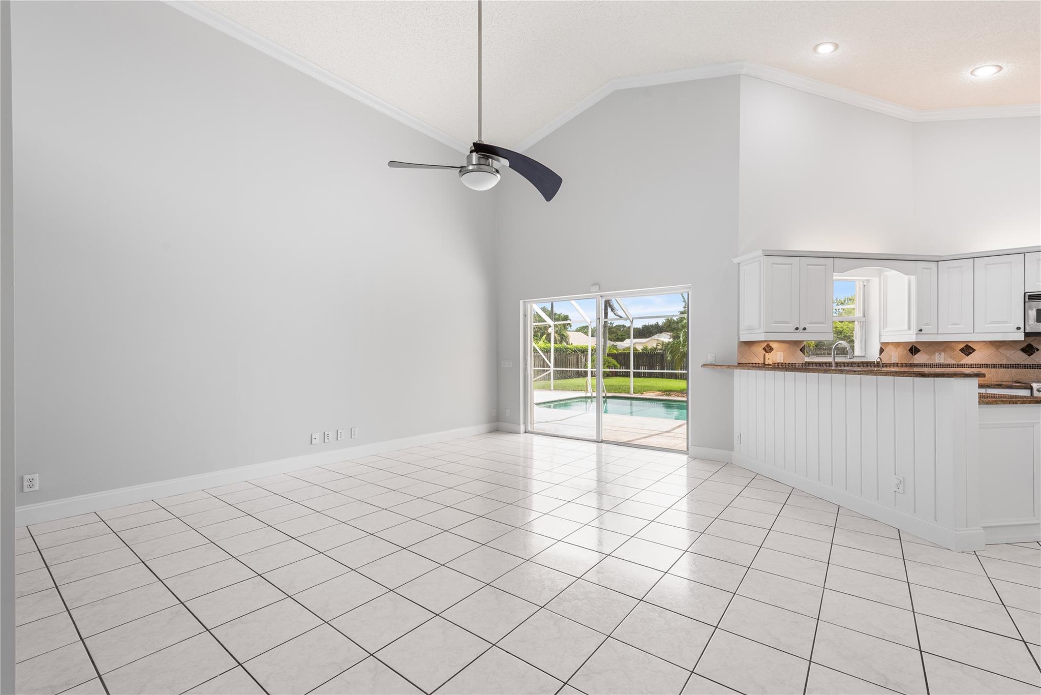 2963 W Orchard Cir
