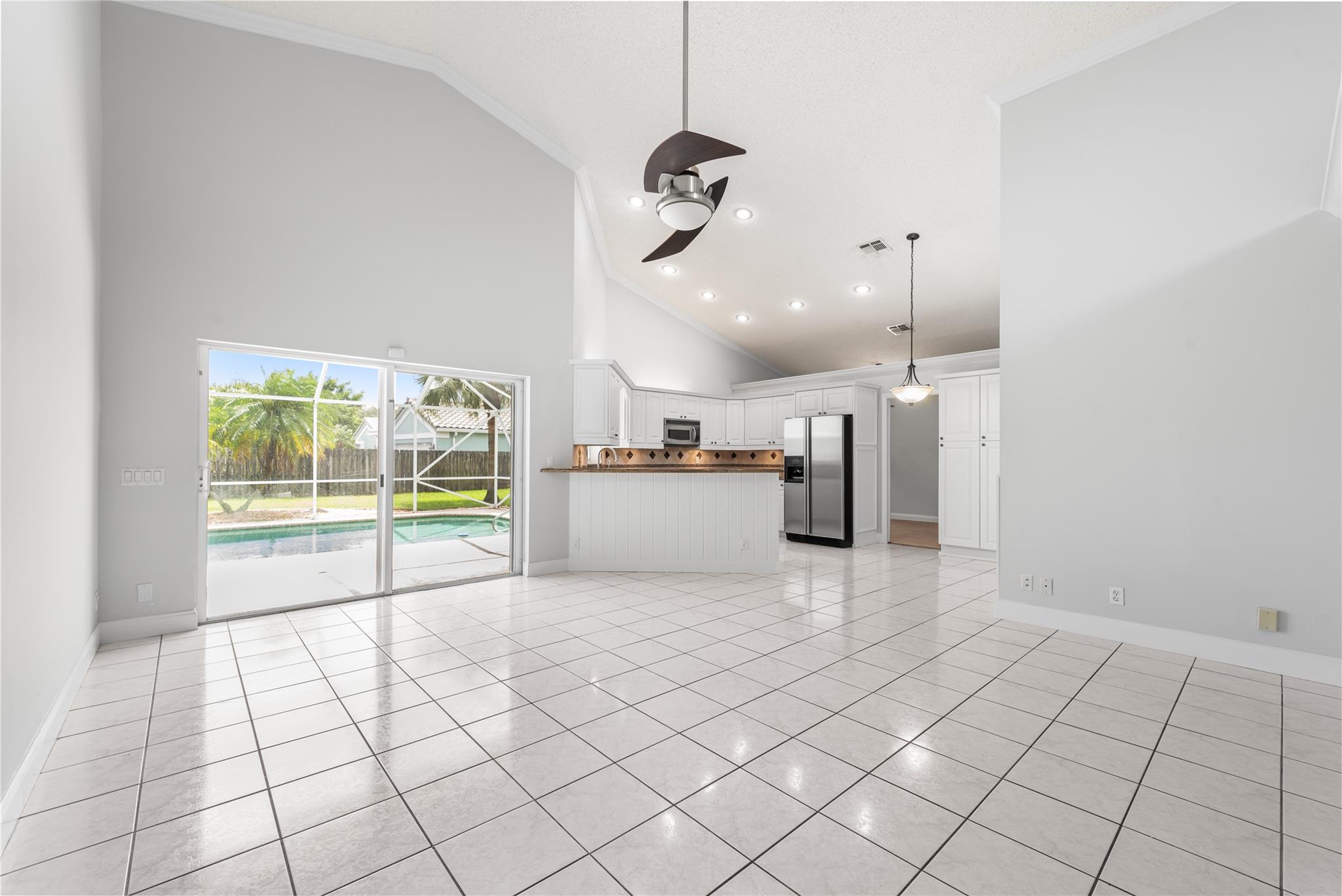 2963 W Orchard Cir
