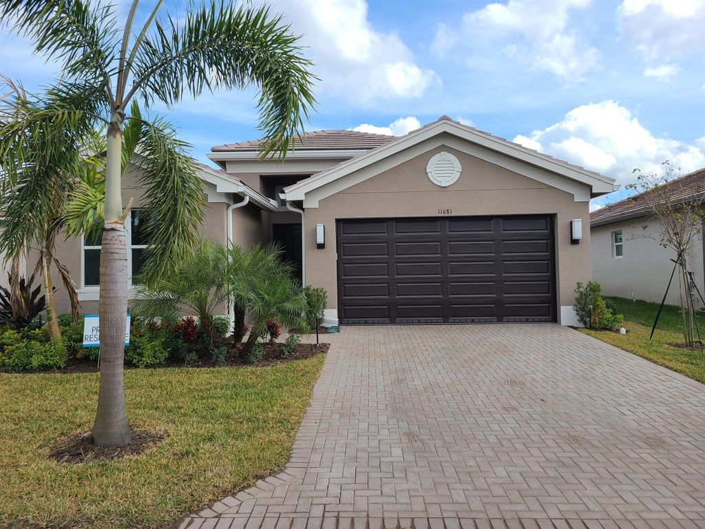 Photo of 11681 SW Hawthorne Hill Road, Port St Lucie, FL 34987 (MLS # R10914640)
