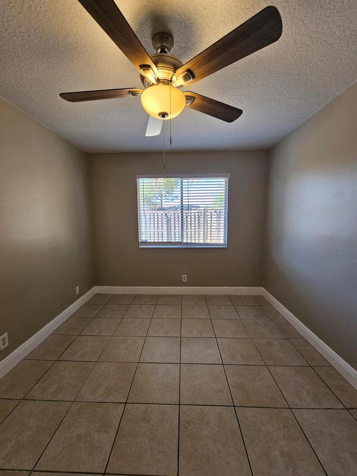 FOREST GLEN - Residential Lease