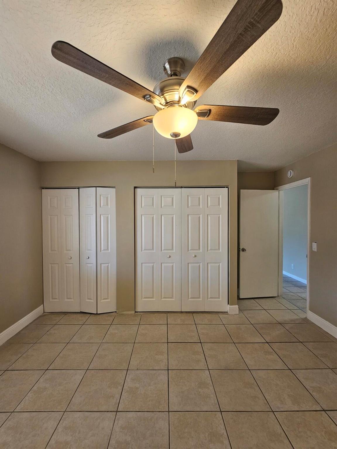 FOREST GLEN - Residential Lease