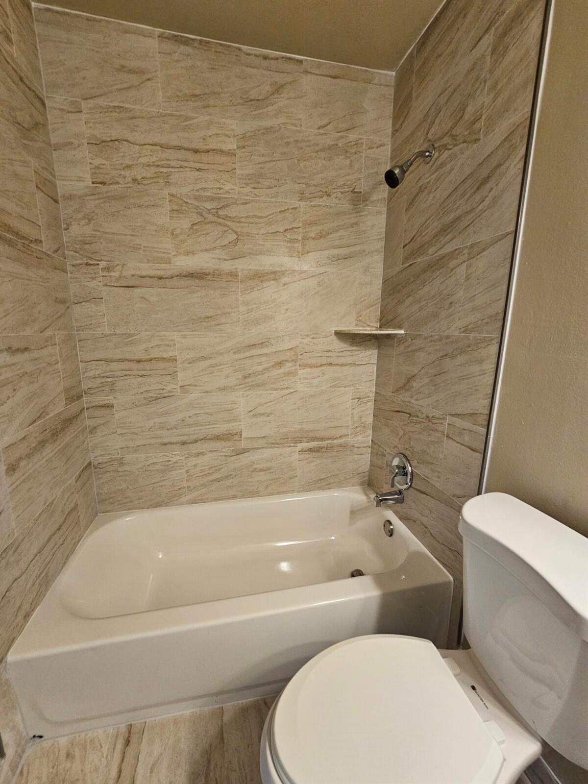 FOREST GLEN - Residential Lease