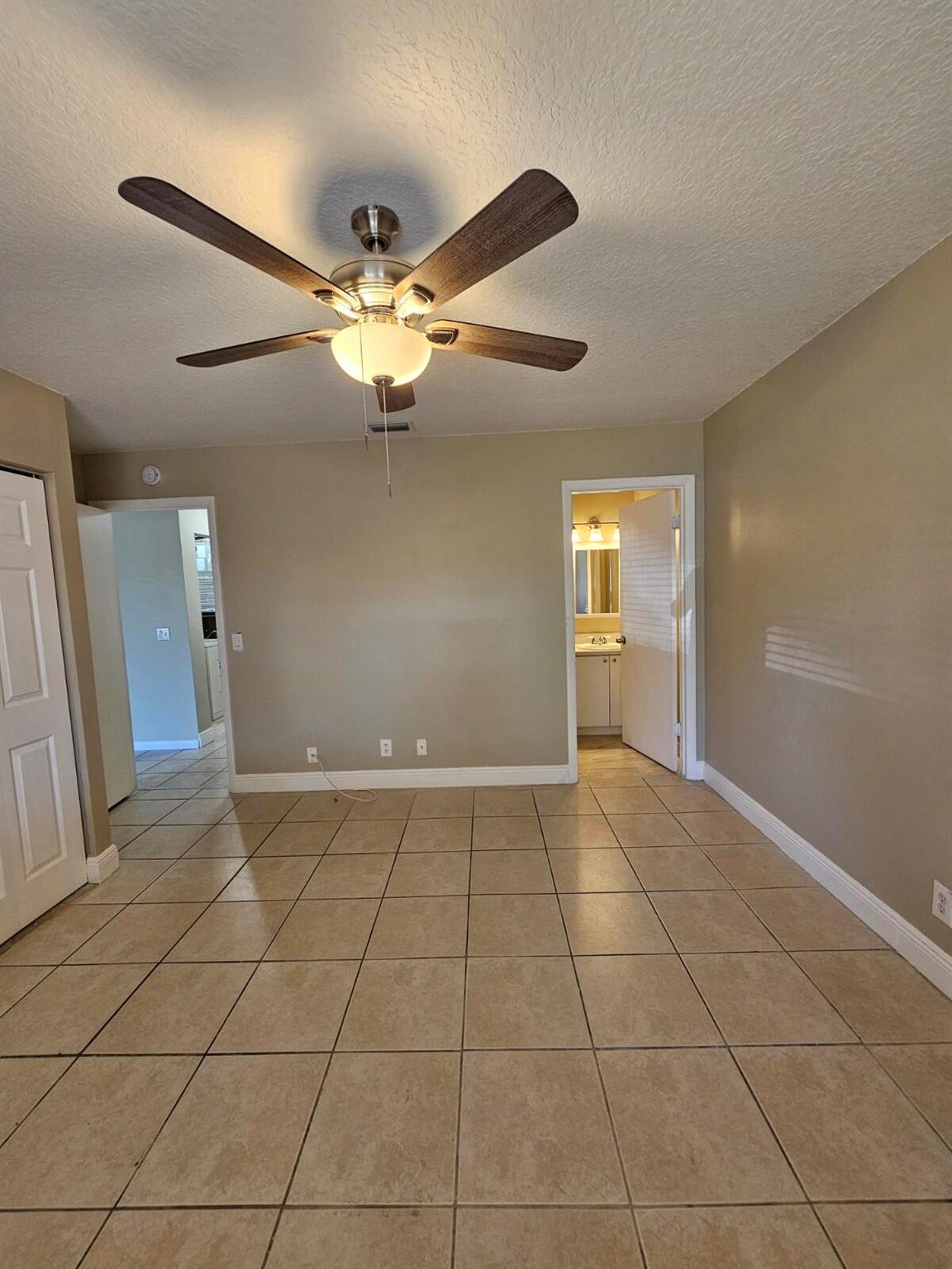 FOREST GLEN - Residential Lease